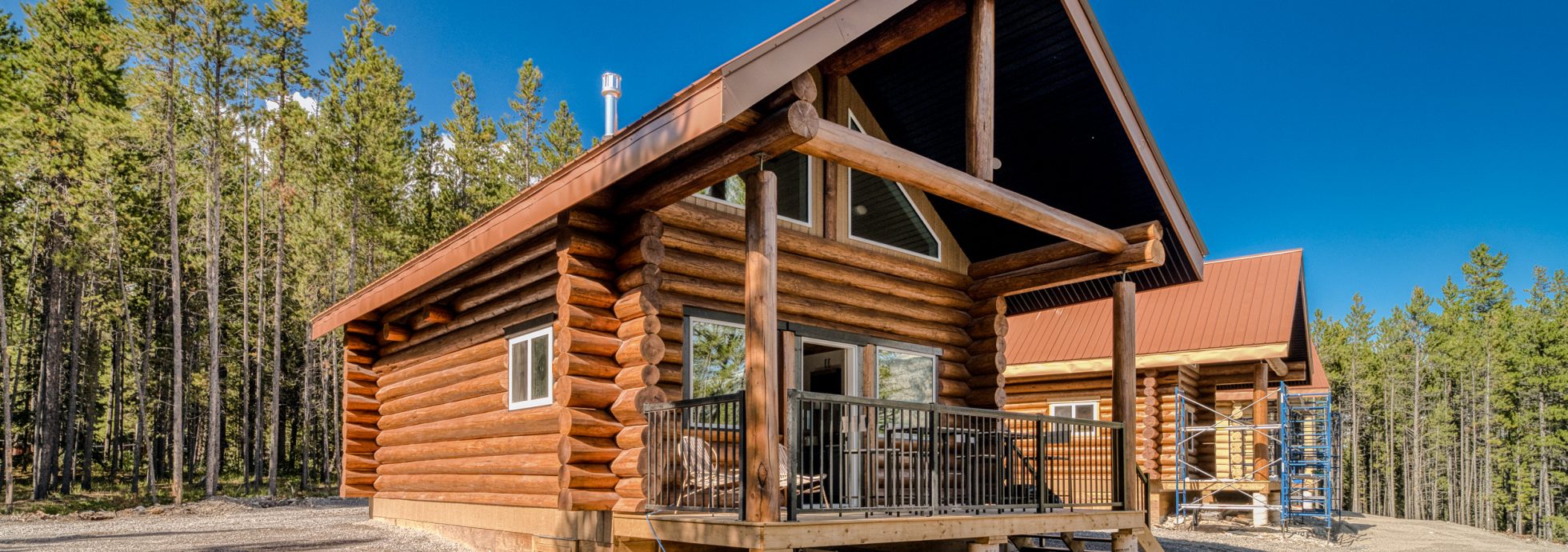 The Z Cabins luxury log cabin at Abraham Lake, Alberta